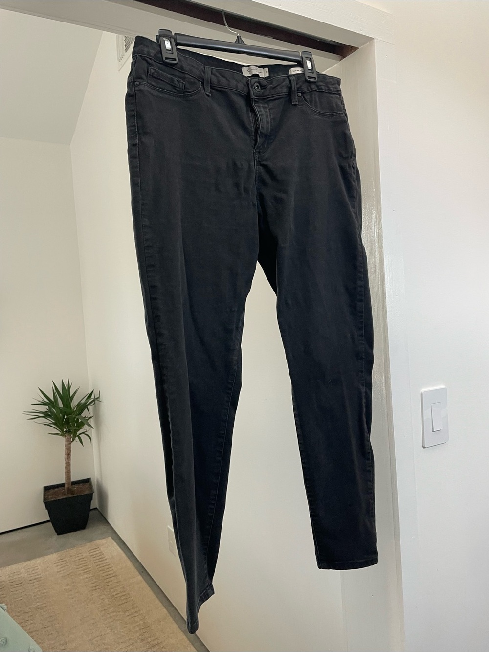 Jessica Simpson Black Skinny Jeans